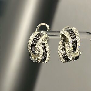 Beautiful pair of knotted rhinestone & silver plated earrings pierced ears